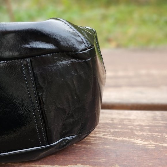 COACH Shoulder Bag Black Patent Leather Satchel Kisslock - Picture 9 of 16